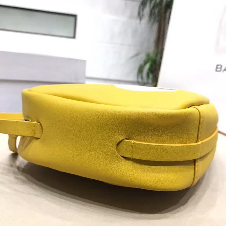 BALENCIAG巴黎世家 大號 萌寵相機包  BL1795